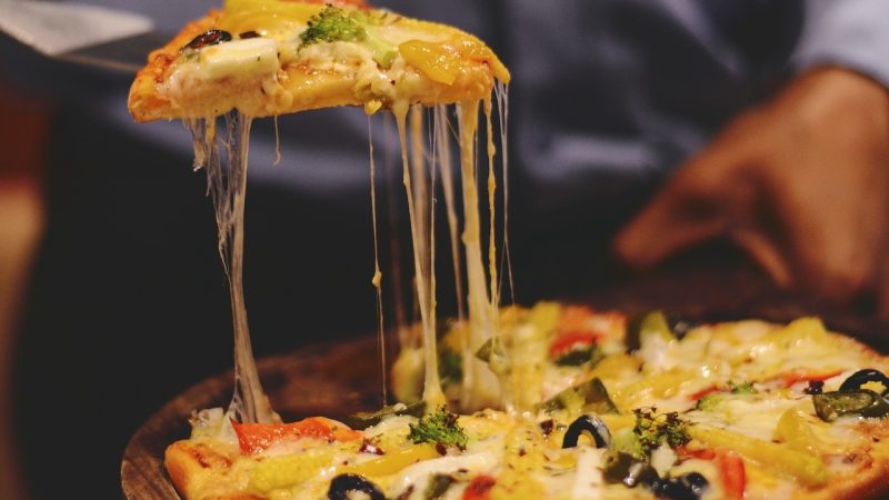 Choosing the Right Crust: Finding Your Perfect Pizza Base